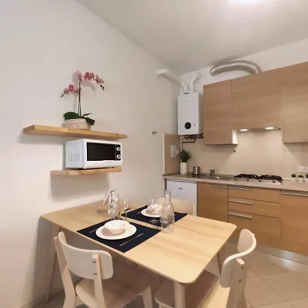 La Casina Al Mandello del Lario